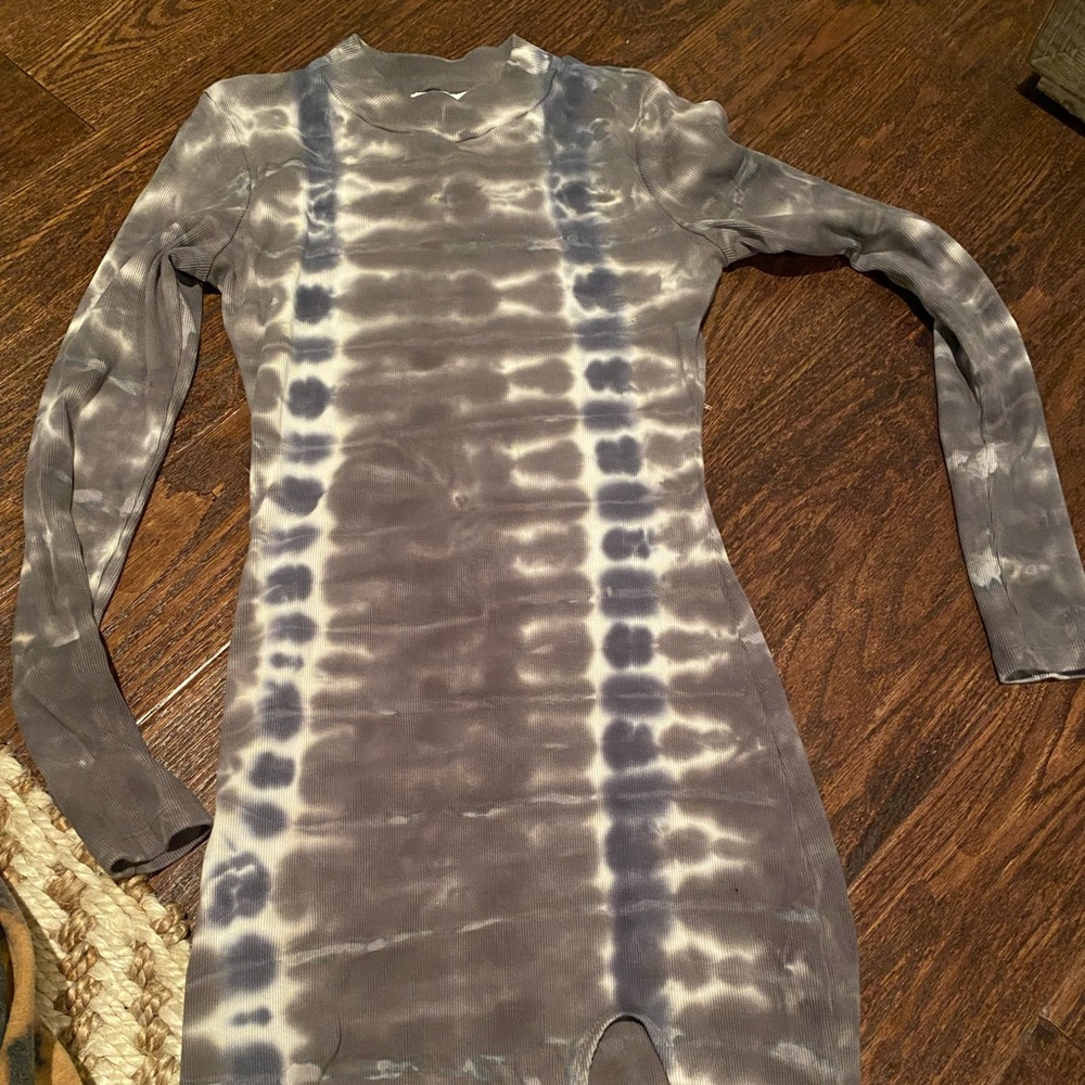 Young fabulous and broke tie dye grey blue dress small